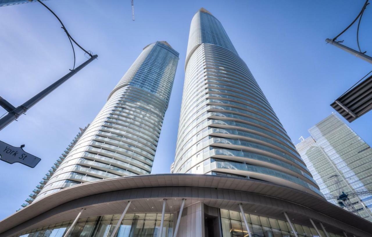 Sarkar Suites - Entertainment District Toronto Exterior photo